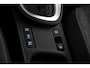 Toyota Yaris Cross 1.5 Hybrid Dynamic | Trekhaak | Dodehoek detectie | Stoel-/stuurverwarming | Apple Carplay / Android Auto | Parkeersensoren voor/achter | Keyless | Adaptive Cruise | Clima | Full LED | 17 inch