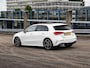 Mercedes-Benz A-klasse 180 d AMG Night Edition | Panoramadak | Sfeerverlichting | Widescreen | Camera | LED | Stoelverwarming | 18" | Dealeronderhouden