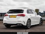 Mercedes-Benz A-klasse 180 d AMG Night Edition | Panoramadak | Sfeerverlichting | Widescreen | Camera | LED | Stoelverwarming | 18" | Dealeronderhouden