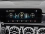 Mercedes-Benz A-klasse 180 d AMG Night Edition | Panoramadak | Sfeerverlichting | Widescreen | Camera | LED | Stoelverwarming | 18" | Dealeronderhouden