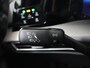 Volkswagen Golf 1.5 eHybrid GTE | SOH 99,9% | Elek. Trekhaak | Panoramadak | HUD | Sportstoelen | Navigatie | Virtual Cockpit | 360° Camera | DAB | Matrix LED | Cruise Control Adaptief |