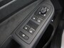 Volkswagen Golf 1.5 eHybrid GTE | SOH 99,9% | Elek. Trekhaak | Panoramadak | HUD | Sportstoelen | Navigatie | Virtual Cockpit | 360° Camera | DAB | Matrix LED | Cruise Control Adaptief |