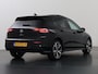 Volkswagen Golf 1.5 eHybrid GTE | SOH 99,9% | Elek. Trekhaak | Panoramadak | HUD | Sportstoelen | Navigatie | Virtual Cockpit | 360° Camera | DAB | Matrix LED | Cruise Control Adaptief |