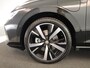 Volkswagen Golf Life Edition 1.5 eHybrid 204 PK | 18 "LM velgen | Stoel & Stuurverwarming | Camera |