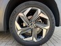 Hyundai Tucson 1.6 T-GDI HEV 230pk Premium Sky / Schuif Kantel Dak / 360 Graden Camera / Adaptieve Cruise Control / Apple Carplay / Stoelventilatie/ Stoelverwarming / Stuurwielverwarming