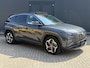 Hyundai Tucson 1.6 T-GDI HEV 230pk Premium Sky / Schuif Kantel Dak / 360 Graden Camera / Adaptieve Cruise Control / Apple Carplay / Stoelventilatie/ Stoelverwarming / Stuurwielverwarming