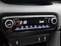 Toyota Yaris 1.5 Hybrid Dynamic + Limited | BTW voertuig | Stoel+stuurverwarming | Apple CarPlay/Android Auto | Climate Control | Cruise Control Adaptive | Achteruitrijcamera |