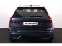 Volvo XC60 T6 Plug-in hybrid AWD Plus Black Edition IntelliSafe Assist & Surround - Panorama/schuifdak - Harman/Kardon audio - Head up display - Parkeercamera achter - Verwarmde voorstoelen, stuur & achterbank - Parkeersensoren voor & achter - Elektr. bedienb. voorstoelen met geheugen - Draadloze tel. lader - Extra getint glas - 21' LMV