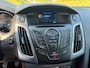 Ford Focus Wagon 1.0 EcoBoost Titanium Airco Cruise Pdc Navi Trekhaak