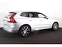 Volvo XC60 Recharge T8 AWD Inscription - Panorama/schuifdak - Luchtvering - IntelliSafe Assist - Bowers & Wilkens audio - Adaptieve LED koplampen - 360 graden camera - Verwarmde voorstoelen & stuur - Parkeersensoren voor & achter - Elektr. bedienb. voorstoelen met geheugen - Heads up display - Extra getint glas - Inklapbare trekhaak - 20' LMV