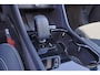 Volvo C40 Recharge Twin Ultimate 78 kWh - Panoramadak - Intellisafe Assist & Surround - 360º Camera - Elektr. bedienbare voorstoelen links met geheugen - Verwarmbare voorstoelen & stuurwiel - Parkeersensoren voor & achter - Warmtepomp - 20" Wielen