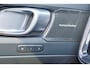 Volvo C40 Recharge Twin Ultimate 78 kWh - Panoramadak - Intellisafe Assist & Surround - 360º Camera - Elektr. bedienbare voorstoelen links met geheugen - Verwarmbare voorstoelen & stuurwiel - Parkeersensoren voor & achter - Warmtepomp - 20" Wielen