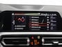 BMW 3-Serie Touring 320i High Executive | Groene wrap | M-Pakket | Panoramadak | Sportstoelen | Lederen Interieur | Adaptieve Cruise Control | Ele. verstelbare stoelen + geheugen | Camera | Stoelverwarming | Adaptief Onderstel | HUD | Trekhaak | Ele. kofferdeksel |