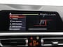 BMW 3-Serie Touring 320i High Executive | Groene wrap | M-Pakket | Panoramadak | Sportstoelen | Lederen Interieur | Adaptieve Cruise Control | Ele. verstelbare stoelen + geheugen | Camera | Stoelverwarming | Adaptief Onderstel | HUD | Trekhaak | Ele. kofferdeksel |