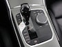 BMW 3-Serie Touring 320i High Executive | Groene wrap | M-Pakket | Panoramadak | Sportstoelen | Lederen Interieur | Adaptieve Cruise Control | Ele. verstelbare stoelen + geheugen | Camera | Stoelverwarming | Adaptief Onderstel | HUD | Trekhaak | Ele. kofferdeksel |