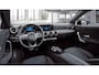 Mercedes-Benz A-klasse 250 e AMG Line | Panoramadak | Trekhaak | Apple carplay | Stoelverwarming |