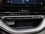Abarth 500c Fiat Abarth Scorpionissima 42 kWh | Navigatiesysteem | Parkeersensoren voor + achter | Camera | Stoelverwarming | Lichtmetalen velgen 18" |