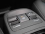 Abarth 500c Fiat Abarth Scorpionissima 42 kWh | Navigatiesysteem | Parkeersensoren voor + achter | Camera | Stoelverwarming | Lichtmetalen velgen 18" |