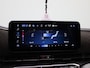 Abarth 500c Fiat Abarth Scorpionissima 42 kWh | Navigatiesysteem | Parkeersensoren voor + achter | Camera | Stoelverwarming | Lichtmetalen velgen 18" |