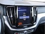 Volvo XC60 2.0 T6 AWD R-Design 310 PK | Luchtvering | Pano | HUD | Harman/Kardon