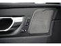 Volvo XC60 2.0 T6 Plug-in hybrid AWD Plus Black Edition | Trekhaak | 360 Camera | Panoramadak | Getint glas | Premium audio |