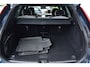 Volvo XC60 2.0 T6 Plug-in hybrid AWD Plus Dark | Trekhaak | Pano | Harman & Kardon