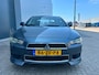 Mitsubishi Lancer Sports Sedan 1.5i Invite AIRCO