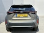Toyota Yaris Cross 1.5 Hybrid 115 Dynamic / Dealer onderhouden / 10 jaar garantie mogelijk / Comfort Pack / Navigatie d.m.v. Apple Carplay/Android  Auto / Stuur-, stoel- en voorruitverwarming / Climate Control / 17" LM wielen /