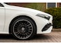 Mercedes-Benz A-klasse 250 e AMG Line 218 PK 1e Eig Sfeerverlichting Widescreen Keyless Camera 19''