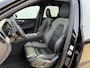 Volvo XC60 2.0 T8 Plug-in hybrid AWD Ultra Black Edition | Trekhaak | Pano | Pilot Assist | Dodehoek | 21 inch