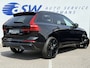 Volvo XC60 2.0 T8 Plug-in hybrid AWD Ultra Black Edition | Trekhaak | Pano | Pilot Assist | Dodehoek | 21 inch
