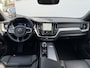 Volvo XC60 2.0 T8 Plug-in hybrid AWD Ultra Black Edition | Trekhaak | Pano | Pilot Assist | Dodehoek | 21 inch