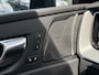 Volvo XC60 2.0 T8 Plug-in hybrid AWD Ultra Black Edition | Trekhaak | Pano | Pilot Assist | Dodehoek | 21 inch
