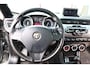 Alfa Romeo Giulietta 1.4 T Collezione O.a: Clima, Navi, Cruise, Vol-leder, Schuif/kantel pano-dak, Trekhaak, Pdc, E.t.c Rijklaar! All-in prijs!