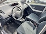 Toyota Yaris 1.3 VVTi Dynamic NL Auto LMV Geen Airco Dealer Onderhouden 4Seasons