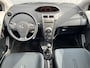 Toyota Yaris 1.3 VVTi Dynamic NL Auto LMV Geen Airco Dealer Onderhouden 4Seasons