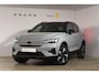 Volvo XC40 Single Motor Extended Range Plus 82 kWh / Adaptieve cruise control / Elektrische achterklep / Stoel - en stuurwielverwarming / Parkeersensoren V+A / Extra getint glas / Zwart dak / Achteruitrijcamera / MicroTech bekleding