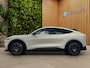 Ford Mustang Mach-E 75kWh Unieke auto! | 94% SOH | Panoramadak | 360 camera | Adaptieve cruise | B&O | Stuur- stoelverw.
