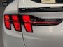 Ford Mustang Mach-E 75kWh Unieke auto! | 94% SOH | Panoramadak | 360 camera | Adaptieve cruise | B&O | Stuur- stoelverw.