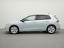 Volkswagen Golf Life Edition 1.5 eHybrid 204 PK | LED Matrix IQ | Achteruitrijcamera | Navigatie | Elek. Wegklapbare Trekhaak |