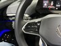 Volkswagen ID.5 Pro 77 kWh | Matrix | Pano | HUD | Warmtepomp | Trekhaak |