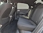 Hyundai Ioniq 6 Connect 77.4 kWh / SOH 100% / Dealer onderhouden / Fabrieksgarantie tot 05-2028 / CCS snelladen / Head Up Display / Stur- Stoel & Achterbank verwarming / Trekgewicht 1500 kg / Elektrische achterklep / Rondomzicht camera / Apple Carplay Android Auto /