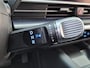 Hyundai Ioniq 6 Connect 77.4 kWh / SOH 100% / Dealer onderhouden / Fabrieksgarantie tot 05-2028 / CCS snelladen / Head Up Display / Stur- Stoel & Achterbank verwarming / Trekgewicht 1500 kg / Elektrische achterklep / Rondomzicht camera / Apple Carplay Android Auto /