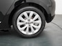 Renault Clio 90pk TCe Intens | half leder | Camera | Navigatie | All season banden | ISOFIX | LED |