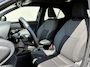 Toyota Yaris Cross 1.5 Hybrid 115 Dynamic / Dealer Onderhouden / Adaptief Cruise Control / 10 jaar garantie mogelijk / Comfort Pack / Navigatie d.m.v. Apple Carplay & Android Auto / Stuur-, Stoel- en Voorruitverwarming / Climate Control / 17" LM Velgen/