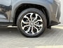 Toyota Yaris Cross 1.5 Hybrid 115 Dynamic / Dealer onderhouden / 10 jaar garantie mogelijk / Comfort Pack / Navigatie d.m.v. Apple Carplay/Android  Auto / Stuur-, stoel- en voorruitverwarming / Climate Control / 17" LM wielen /