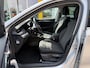 Skoda Octavia Combi 1.5 TSI First Edition | Wegklapbare trekhaak | Cruise adaptief | Stoelverwarming | Elektrische achterklep | LED | DAB | Lichtmetaal |