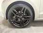 Volkswagen Up! 1.0 move up! BlueMotion, Airco, Cruise control, 17 inch Lichtmetaal, Navi, Blue tooth, 3 maanden garantie, nieuwe apk en onderhoud inbegrepen