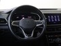 Volkswagen T-Cross 1.0 TSI R-Line | Achteruitrijcamera | Digital cockpit Pro | Adaptieve cruise control | Lane assist | Sfeerverlichting | Navigatie | Carplay |