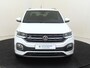 Volkswagen T-Cross 1.0 TSI R-Line | Achteruitrijcamera | Digital cockpit Pro | Adaptieve cruise control | Lane assist | Sfeerverlichting | Navigatie | Carplay |
